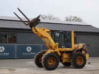 1992-komatsu-wa120-3-45711925