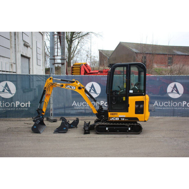 2024 جيه سي بي 19C-1-45711994