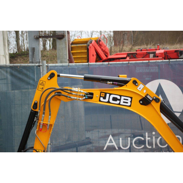 2024 جيه سي بي 19C-1-45712003