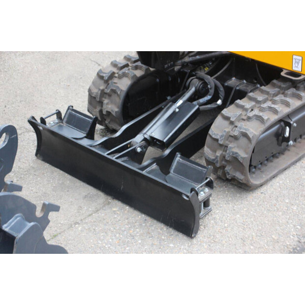 2024 جيه سي بي 19C-1-45712006