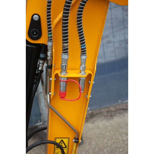 2024 جيه سي بي 19C-1-45712008