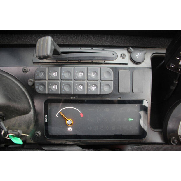 2024 جيه سي بي 19C-1-45712024