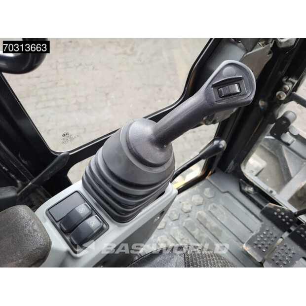 2018 كاتربيلر 305E2-45712078