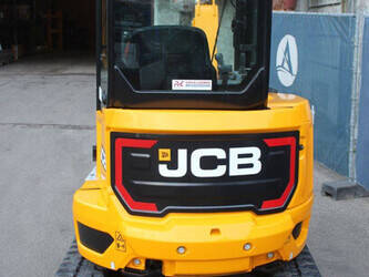 2024-jcb-26c-1-45712090