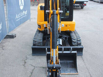 2024-jcb-26c-1-45712093