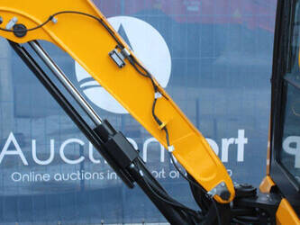 2024-jcb-26c-1-45712098