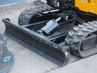 2024-jcb-26c-1-45712100