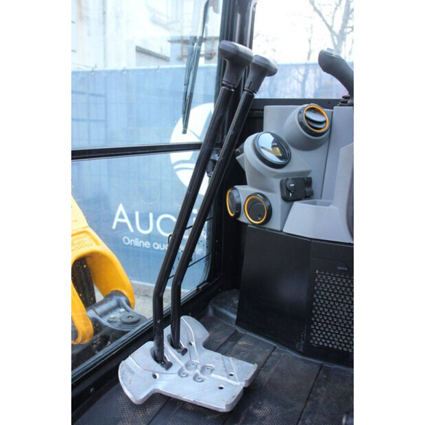 2024 JCB 26C-1-45712115