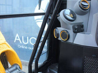 2024-jcb-26c-1-45712115