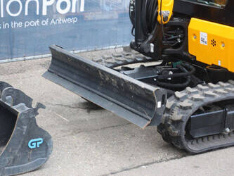 2024-jcb-26c-1-45712130