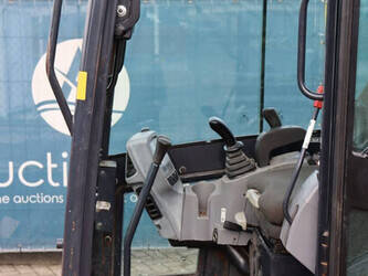 2013-kubota-kx016-4-1427105-45712266