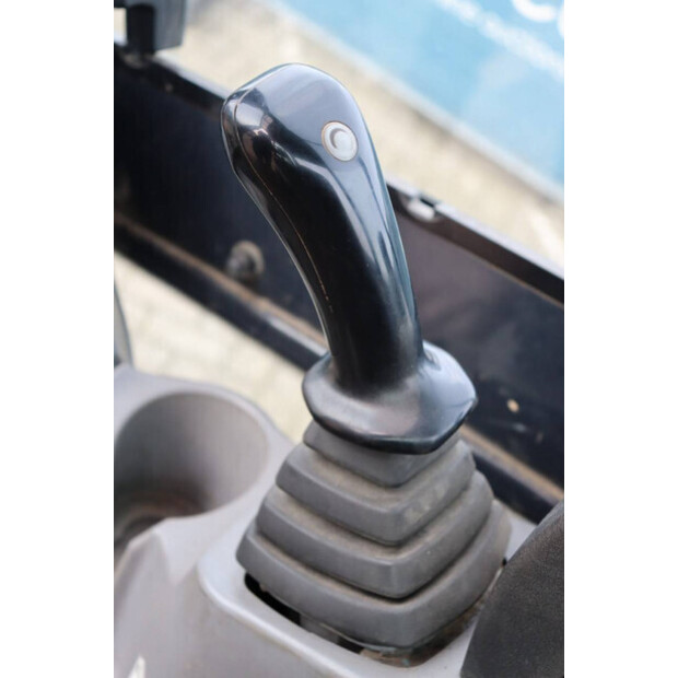 2013 KUBOTA KX016-4-45712270