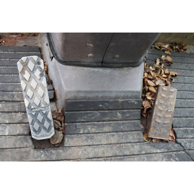 1996 مانيتو MLA 627T-45712352