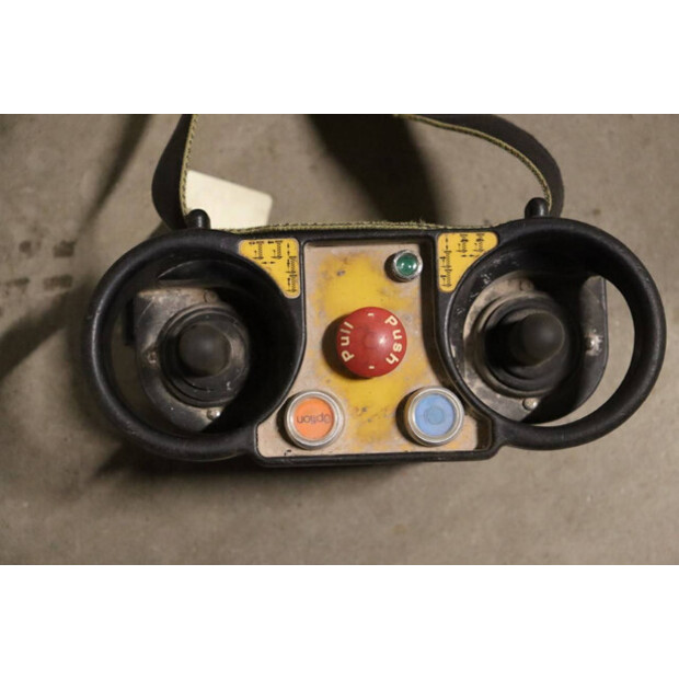 2012 MB HD 826 A-45712600