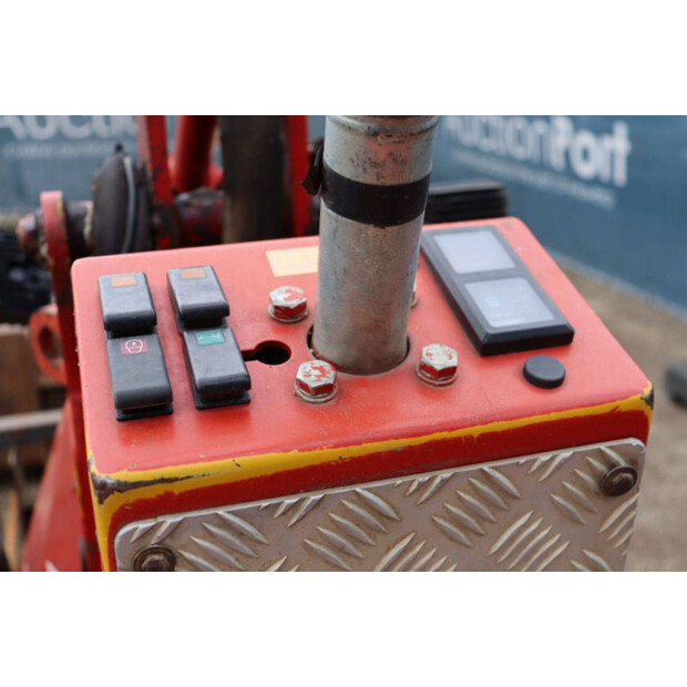 2016 Knikmops 100 POWER-45712700