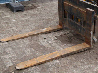 man-job-mann200-35-45712814