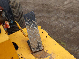 man-job-mann200-35-45712829