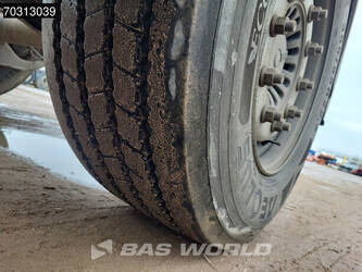 2000-burg-others-1427131-45712991