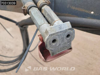 2000-burg-others-1427131-45713001