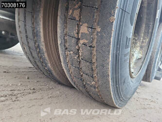 2001-burg-bpa-10-18-acxxx-45713073