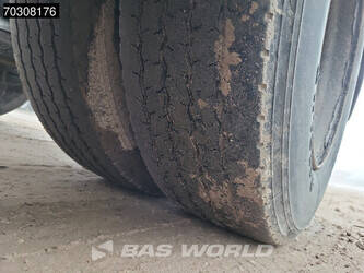 2001-burg-bpa-10-18-acxxx-45713076