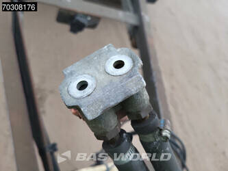 2001-burg-bpa-10-18-acxxx-45713082