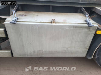 2001-burg-bpa-10-18-acxxx-45713090