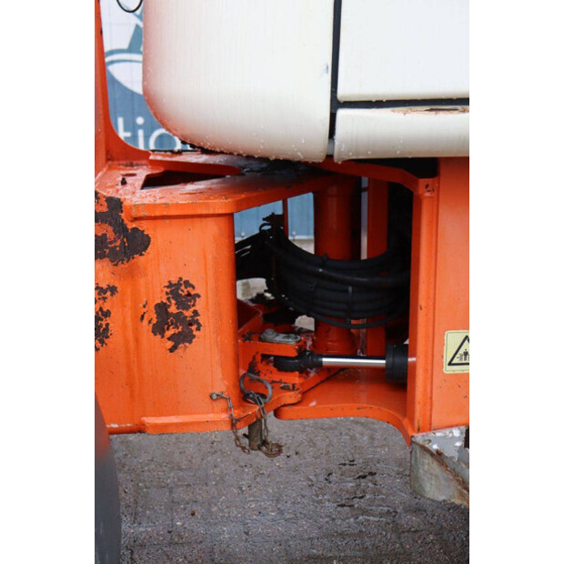 2005 شيف 844AL100-45713295