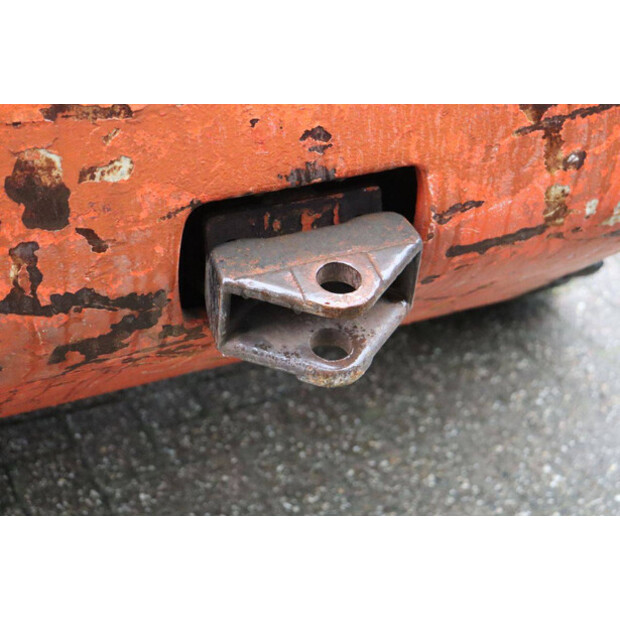 2005 شيف 844AL100-45713299