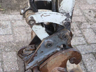 2006-takeuchi-tb108-1427140-45713379