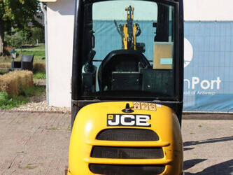 2014-jcb-8018-cts-1427142-45713434
