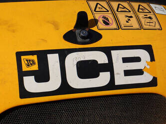 2014-jcb-8018-cts-1427142-45713456