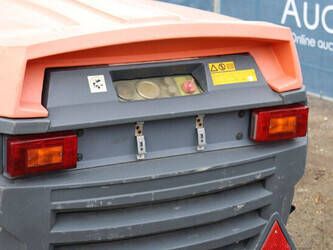 2011-atlas-copco-xas47-45713549