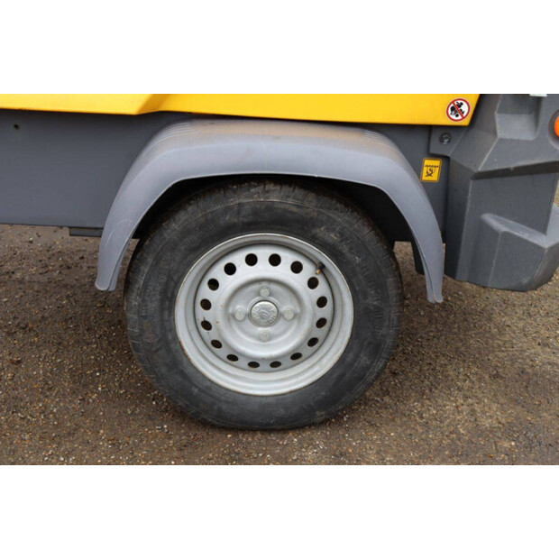 2022 Atlas-Copco XAS38-45713572