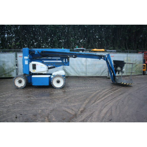 2011 Niftylift HR15NDE-45713593