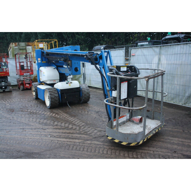 2011 Niftylift HR15NDE-45713595