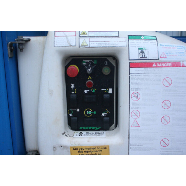 2011 Niftylift HR15NDE-45713599