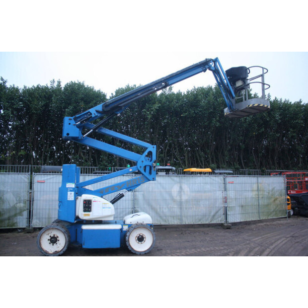 2011 Niftylift HR15NDE-45713610