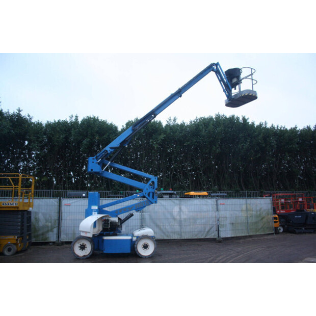 2011 Niftylift HR15NDE-45713611