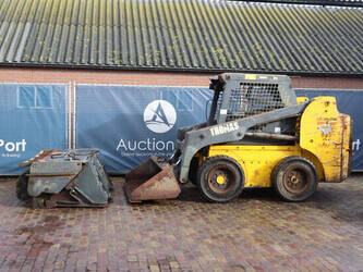 Image de CHARGEUSES SUR PNEUS 2005 THOMAS Maximum Mass