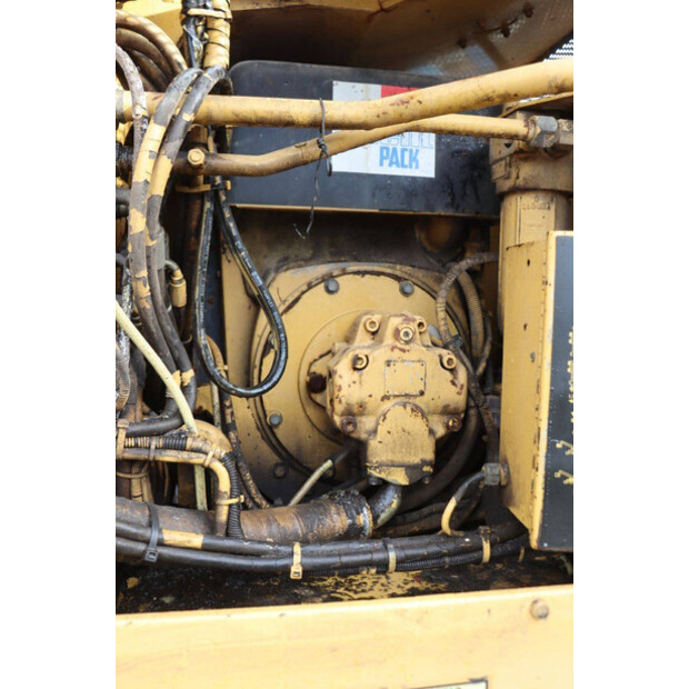 GROVE MZ82C-45713911