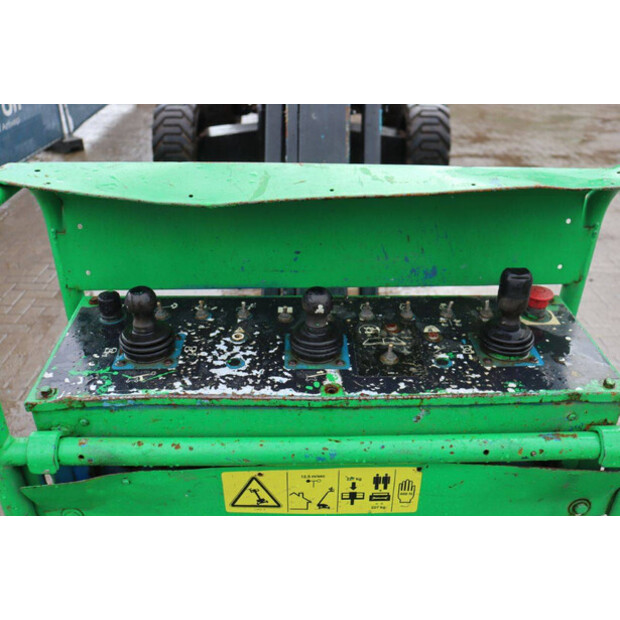 2005 Genie S-65-45713929