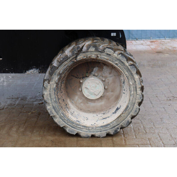 2005 Genie S-65-45713935