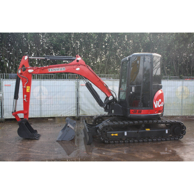 2013 YANMAR VIO40-5B-45713999
