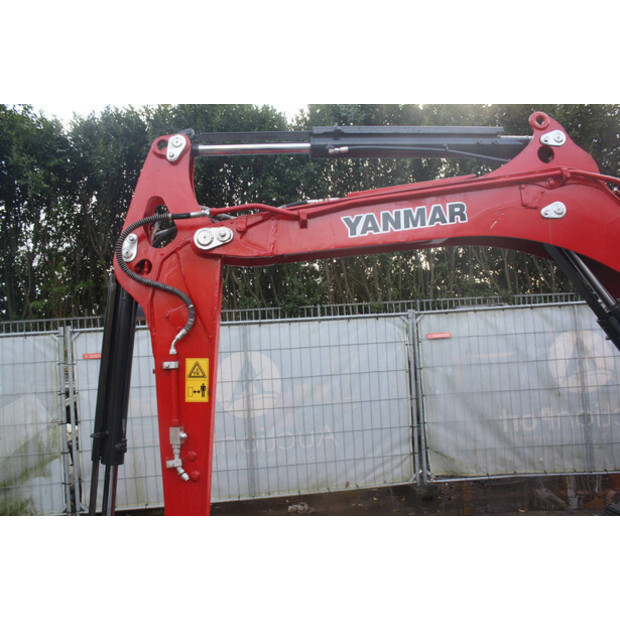 2013 YANMAR VIO40-5B-45714001