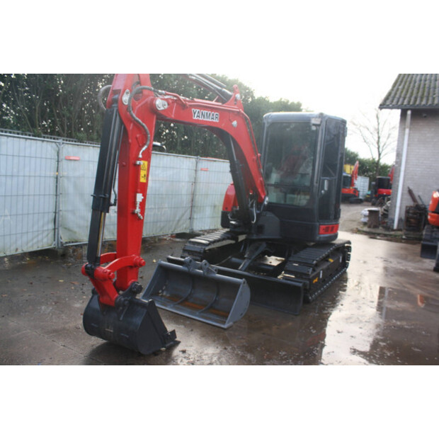 2013 YANMAR VIO40-5B-45714002
