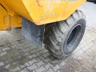 2013-thwaites-mach-591-1427165-45714042