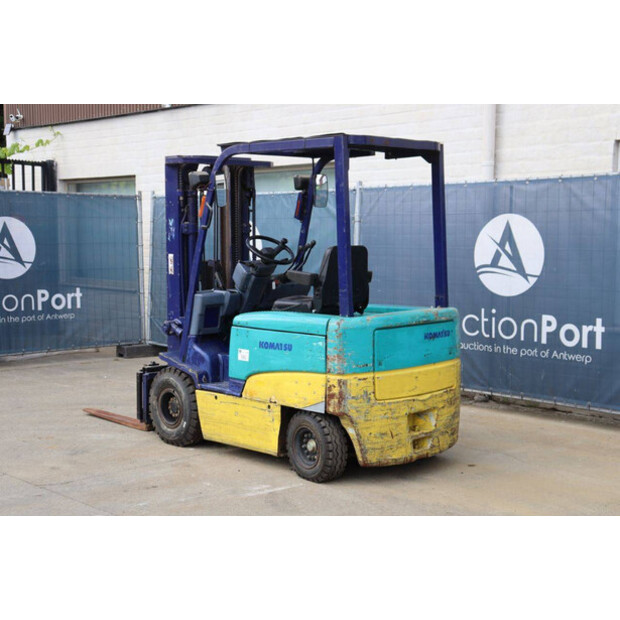 2000 Komatsu FB25EX-8-45714313