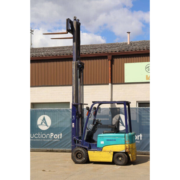 2000 Komatsu FB25EX-8-45714344