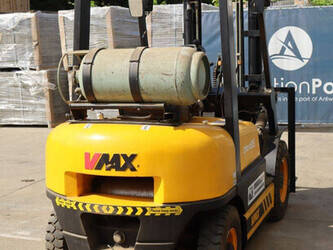 2017-vmax-cpqyd25-1427180-45714557